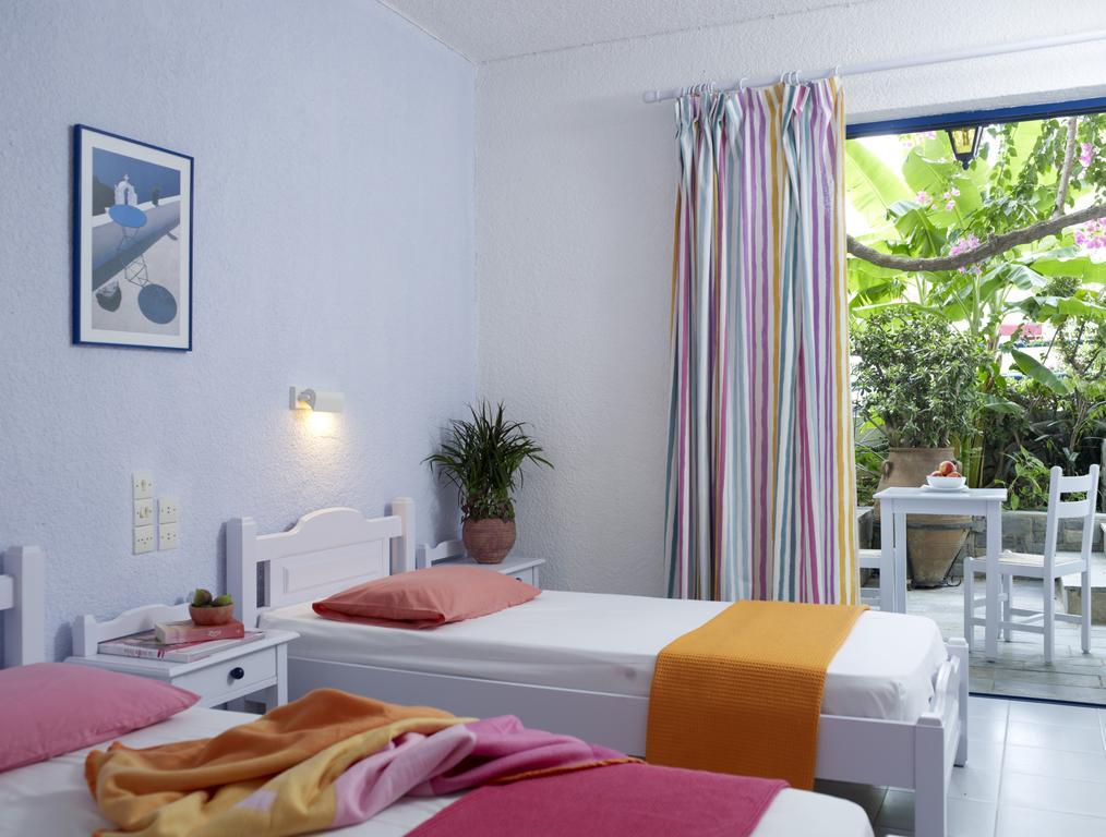Ninetta'S Studios Poros Town 外观 照片