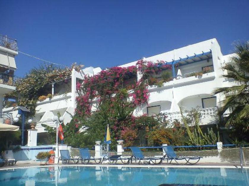 Ninetta'S Studios Poros Town 外观 照片